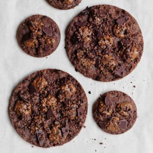 Cookie grué cacao par Nina Métayer