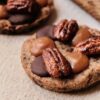 Cookie pécan caramel par Nina Métayer