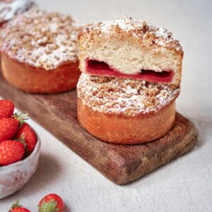 Moelleux fraise sesame umeboshi par Nina Métayer