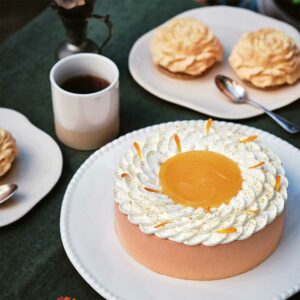 Entremets mandarine par Nina Métayer